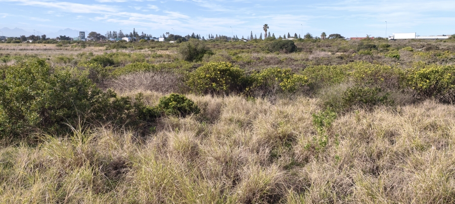 2 Bedroom Property for Sale in Hartenbos Central Western Cape